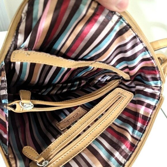 travel bags patagonia Used Worn Wear-Black Hole Duffel 55L-Tidal Teal w/Luminous Pink-Pink-49343-ONE SIZE JanSport Suede Campus Backpack The Patagonia Black Hole Size:3wt - 7'9